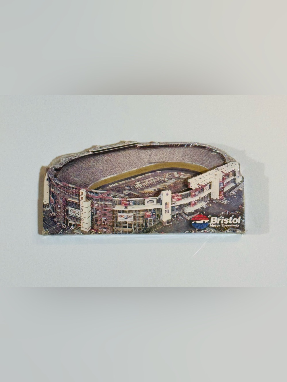 Bristol Motor Speedway 3D Stadium Replica NASCAR Display Model 2004